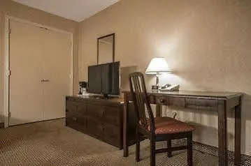 *** מלון ויקטוריה Comfort Inn And Suites קנדה